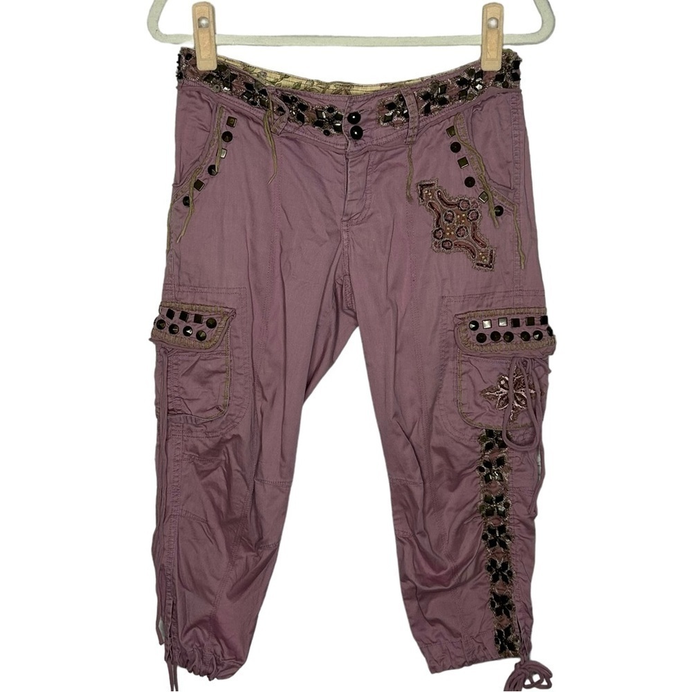 Womens Embellished Cargo Capris - Mauve